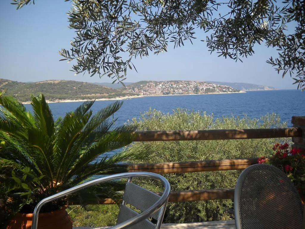 Assa Inn Pyrgadikia